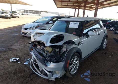 2011 Mini Cooper S z USA, uszkodzony, nr VIN WMWSV3C59BTY12009